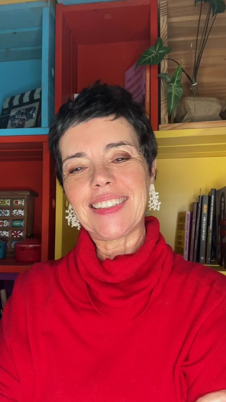 O que podemos fazer para ter melhorar ainda mais o Mercado de Organização?
A resposta é a mais simple es objetiva, sendo melhores profissionais!!
Como? Se unindo a bons profissionais, lendo bons livros e artigos de profissionais de excelência, prestigiando encontros e eventos de profissionais e instituições de qualidade.
E principalmente sendo pessoas melhores!!!
Até amanhã!!