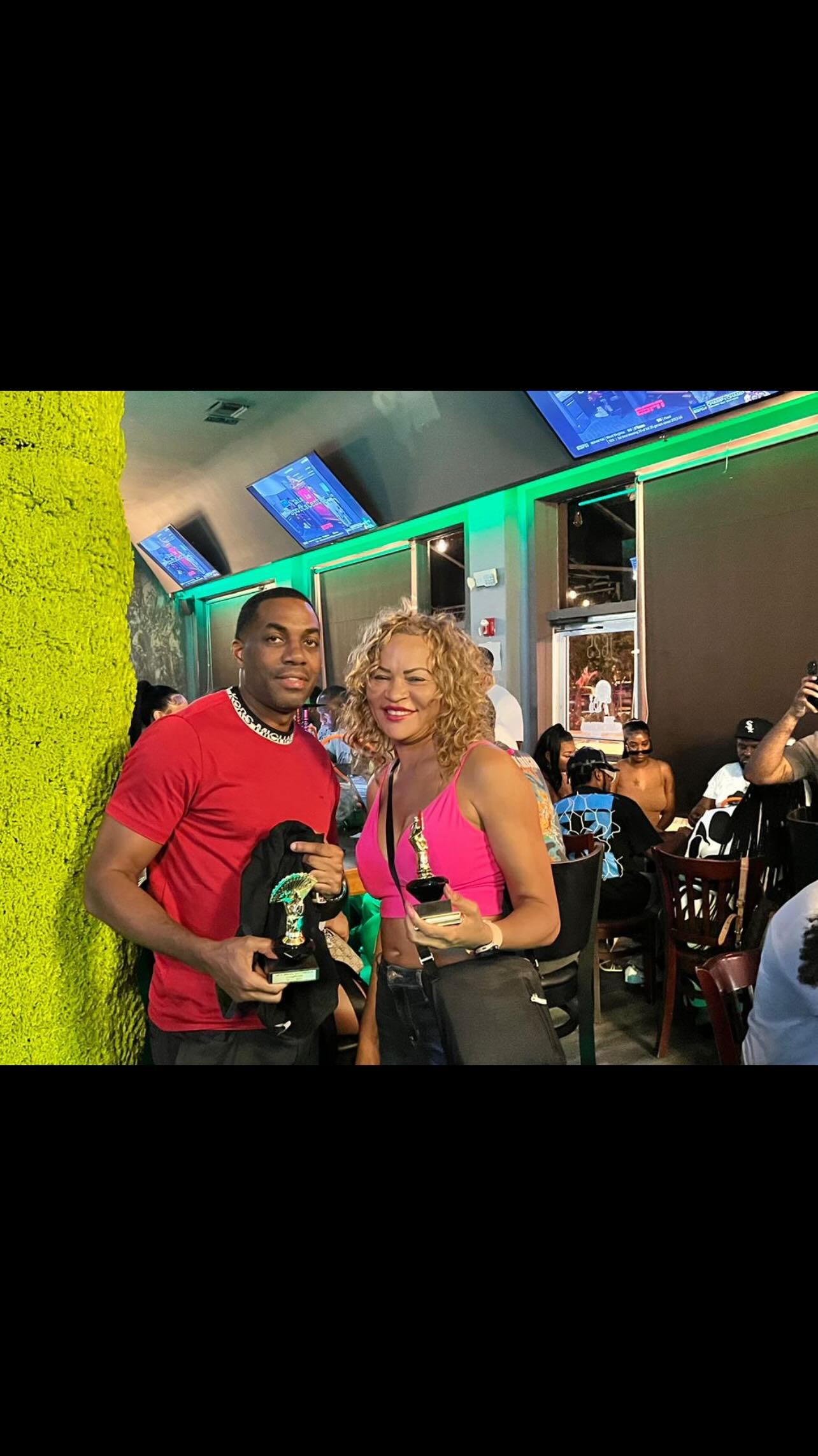 Congrats to our Sip N Spades South Beach winners. Undefeated!
#spades
#sipnspades
#spadestournament