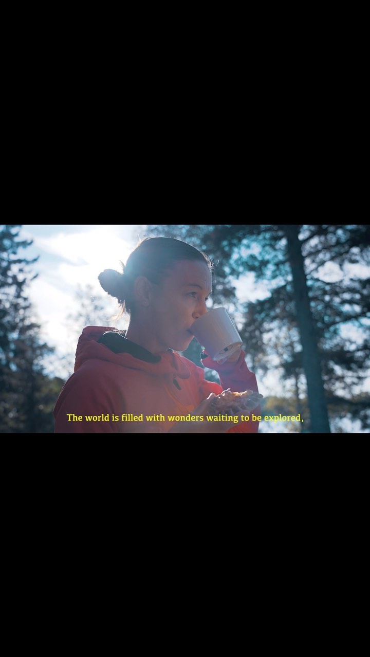Enjoy our visual journey through a land of natural wonders and cultural richness that I can’t wait to share with you! 🇫🇮🌲❄️
.
#finland #lapland #holiday2023 #lentiiraholidayvillage #bookingcom #santaclausholidayvillage #varjolaholidaycenter
@joke_de_doncker