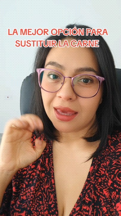 Aunque muchos la odien por mal información sesgada, desactualizada e incompleta, la soya es una maravilla del reino vegetal. Alta en proteínas, súper versátil, alta en calcio, hierro, zinc, Omega 3, complejo B... toda una panasea ❤️.
Ahora, aclaro que no es necesaria y de solo desear consumir leguminosas como fuente proteica, es totalmente viable independientemente de tu meta 💚
#alimentacionabasedeplantas #fitnessvegano #nutricionistavegana #nutricionista #proteinavegetal #Proteinas #saludynutricion #vegan #nutriciondeportiva