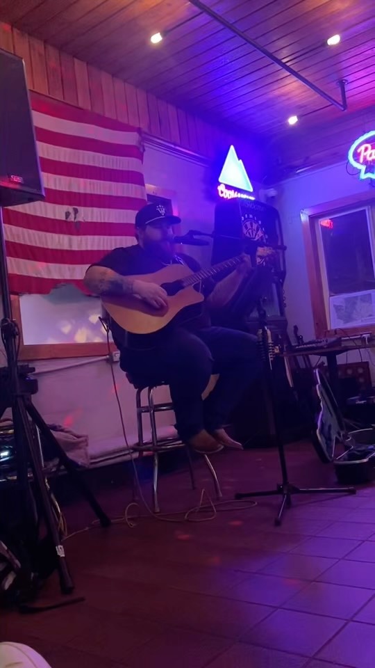 Some house somewhere #livemusic