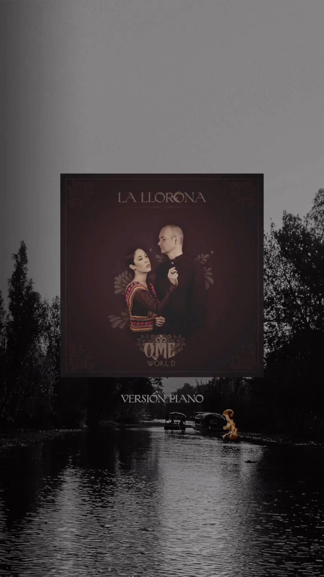 Una ‘Llorona’ diferente…🖤
En piano, a dueto, y con instrumentos prehispánicos, nuestra Llorona es una canción melancólica que podría sonar a una suave canción de cuna en donde envueltos en misterio nos remonta a la historia de aquella mujer que resuena a través del tiempo, dando como resultado una música poderosa y emocional cargada de nostalgia, misticismo y esencia mexicana.
Nuestro enfoque fue presentarla diferente, en un estilo y con una instrumentación que no se había escuchado antes; y de entre los muchos versos que existen de la canción, también elegimos aquellos que no se escuchan en otras versiones e incorporamos un poco del náhuatl.
Ya disponible en todas las plataformas de streaming! 🖤🫂🙌🏻
.
.
#omeworld #lallorona #mexicanos #canciondecuna #lalloronasong #cinematic #folk #folklore #vivamexico #mexico #cancionpopular #nuncaolvidestusraíces #melancholy #misticismo #prehispanico #diademuertos #sadpiano #istmo #tehuantepec #flores #piano #canciones #nostalgia