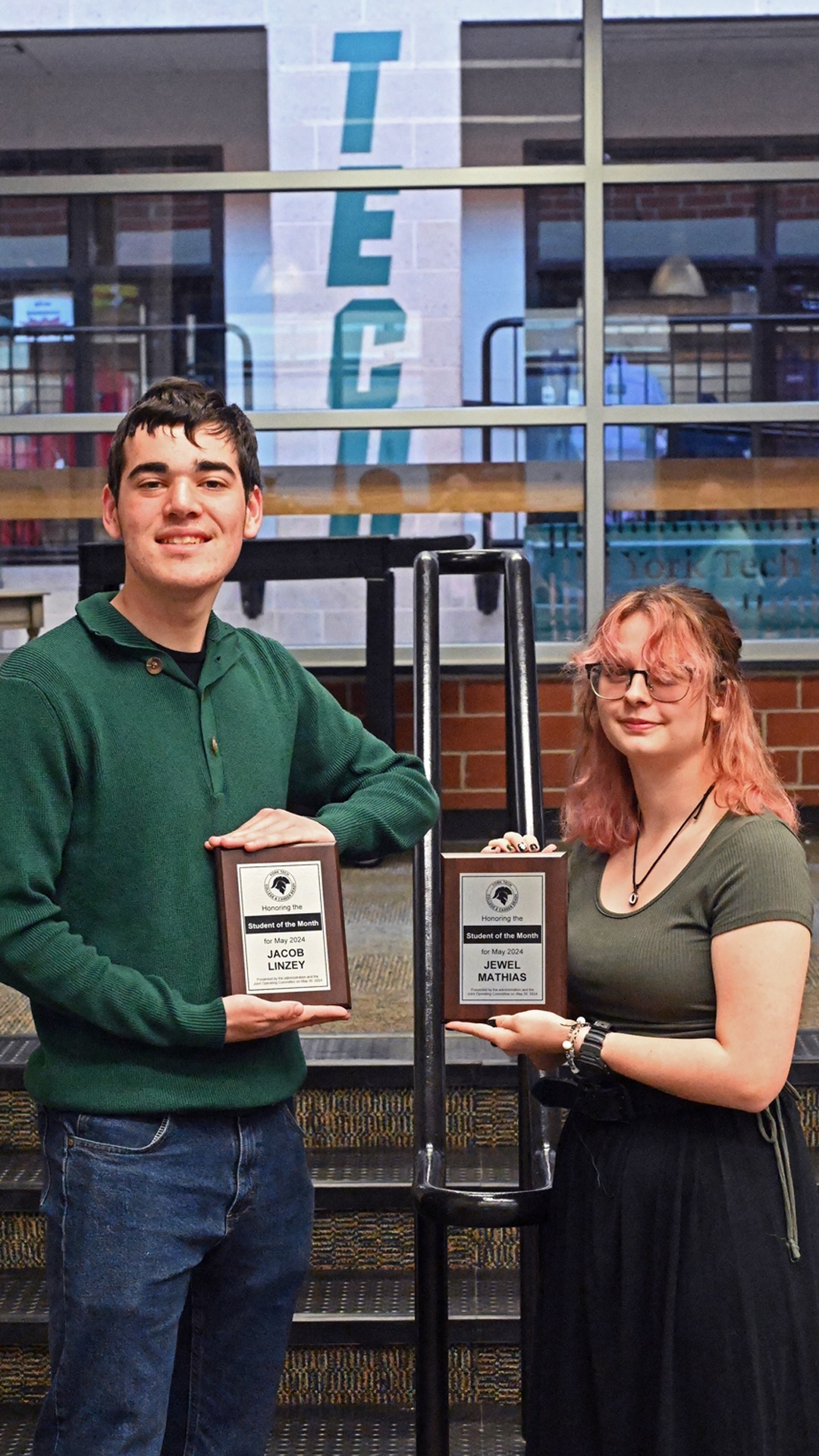 Congratulations to our students of the month for May!
⭐️Jacob Linzey
⭐️Jewel Mathias
⭐️Jackson Sharp
It was a pleasure to recognize these students during last night's Joint Operating Committee meeting. Keep up the great work, Spartans! #YorkTechProud