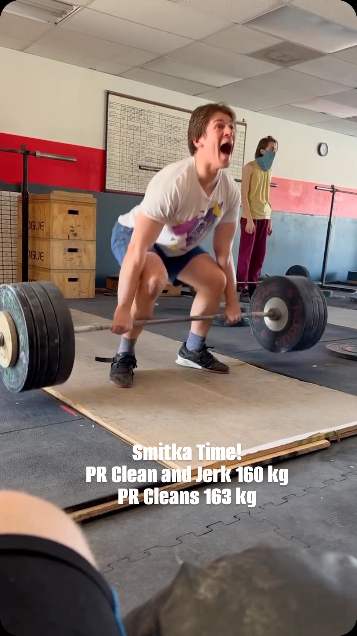 Big energy in the gym recently! Here’s Jacob Smitka with some great progress! Here’s a clean and jerk PR of 160 kg and not just one, but two cleans at 163 kg!
Stay tuned for more big lifts from Champion Weightlifting!
Stay Strong Champions!
.
.
.
.
.
#champions #weightlifting #olympiclifting #beastmode #usaw #usaweightlifting #cleanandjerk #clean #personalrecord #gymtime #gymlife #boom #kc #kansascity #kcmo