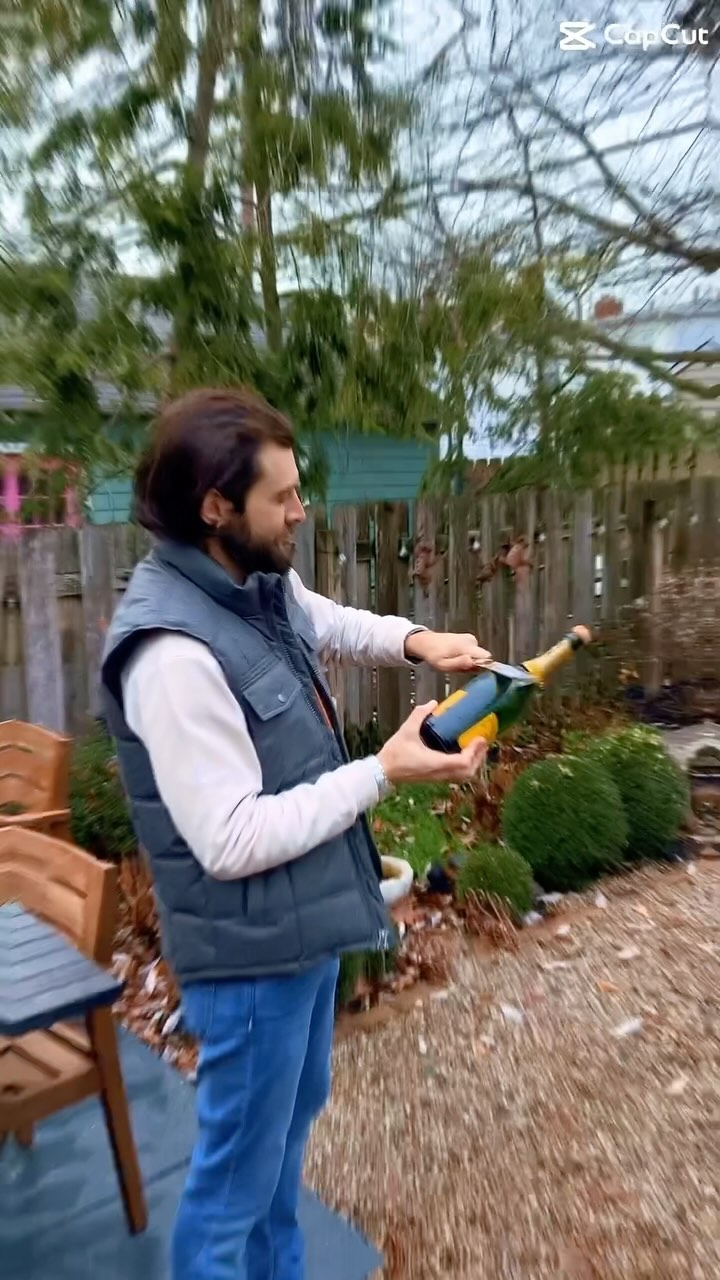 “small” Champagne event with friends… :)