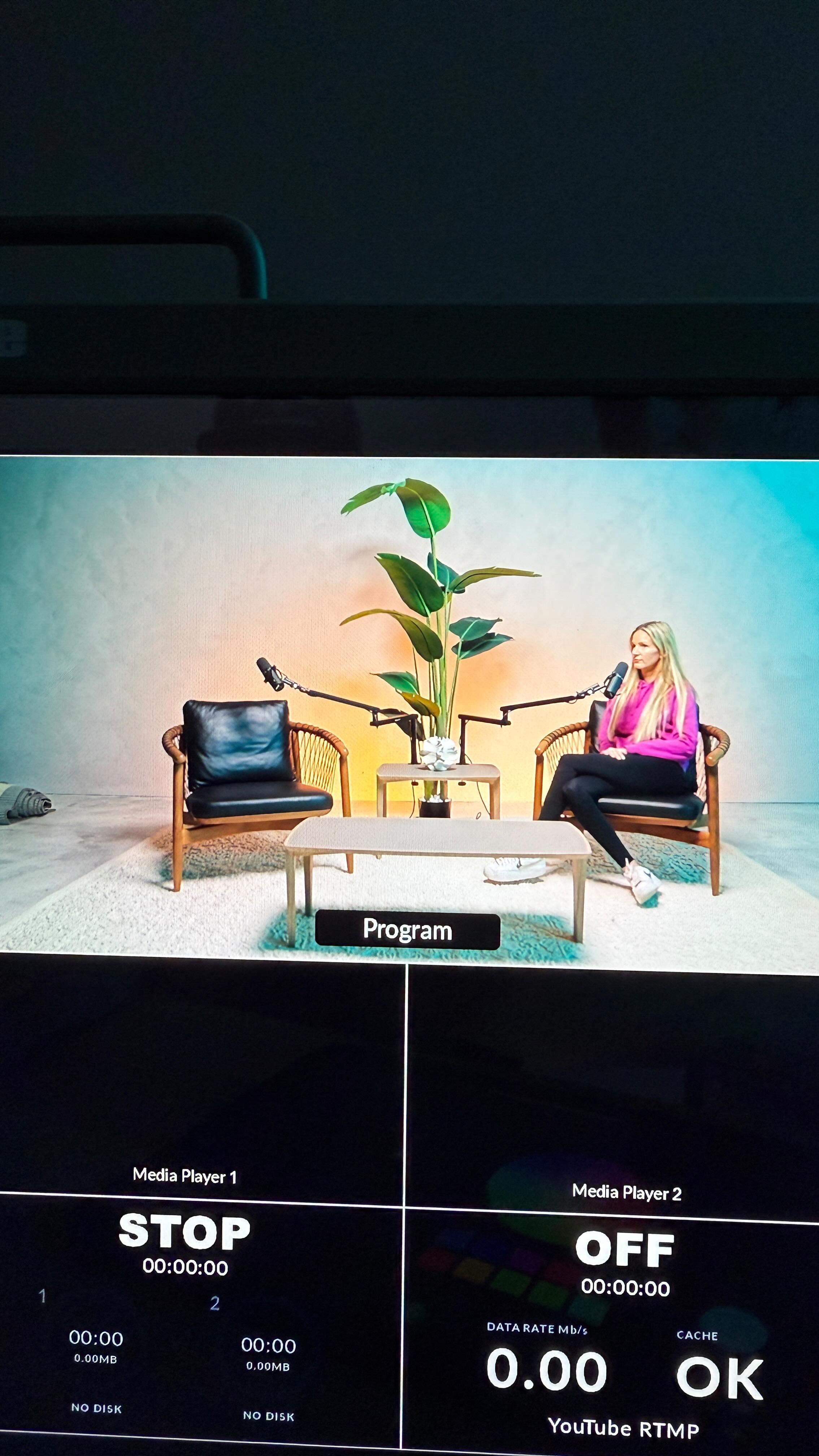 Building a custom podcast set for a client. 50% done , stay tuned !
Every creator knows the struggle / enjoyment behind choosing set design. This time the carpet was 3 try’s!
Also, our first lighting seminar is approaching, be sure to head to the website and subscribe to the email.
#podcast #creator #visuals #photostudio #peerspace
