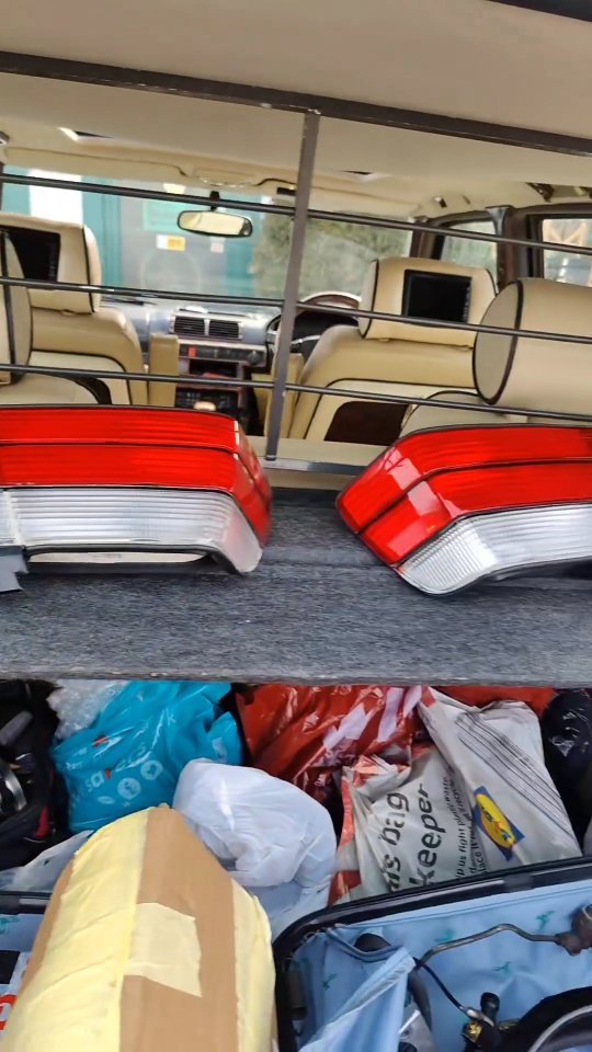 Some of the parts imported by us to the US.
Interested in parts? Head over to our website and submit a request. Link in bio.
#e36 #e36manualswap #e34manualswap #mtechsteeringwheel #e36europarts #p38parts #p38 #e34Touring #thePlug #e36Speedo #