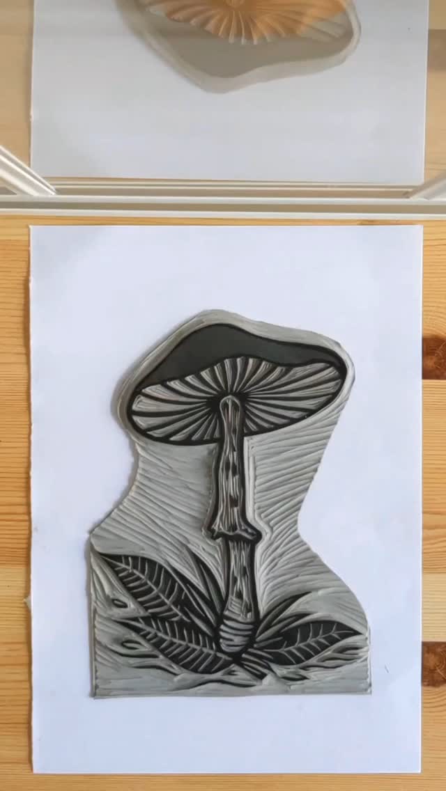 Autumnal inspirationđ
.
.
.
#printmakingartist #printmakers #lino #linocutprints #handcarved #linoblock #linoprint #printmakingart #contemporaryprintmaking #mushrooms #nature #natureinspiration #mushroomsprint #mushroomsart #wildmushrooms #handmadeprints