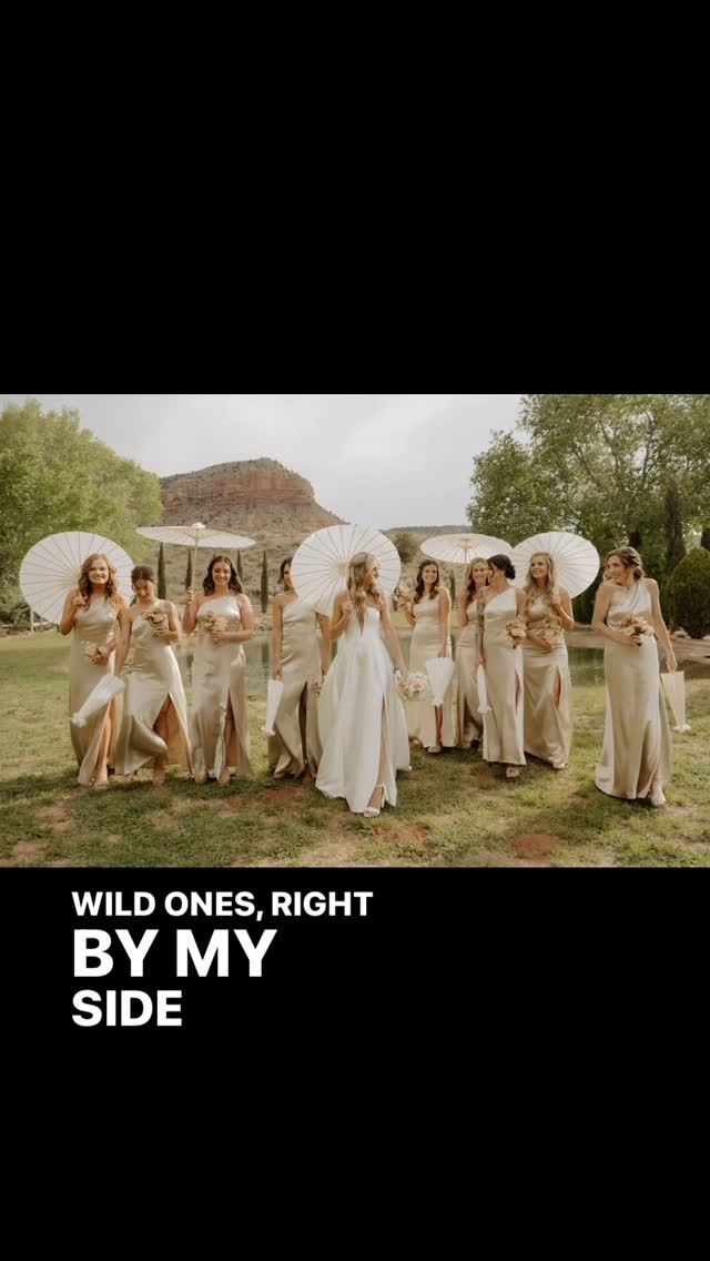 Bridesmaids aren’t just part of your wedding day, they are part of your entire story.
.
.
Photo: @lexiemikaylephotography
Design+Planning+Decor+Florals: @poppylaneevents_st.george
.
.
#stgeorgeweddingplanner #bridesmaids #bridetribe #poppylaneeventsstgeorge
#southernutahweddingplanner #zionweddingplanner #weddingparty