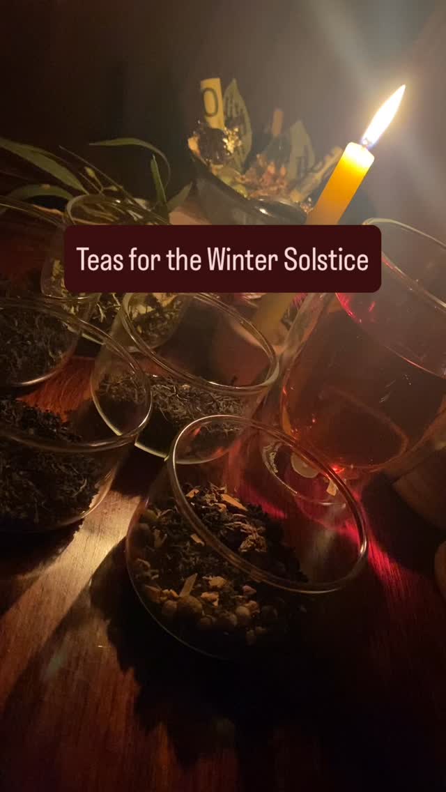 Teas for the Winter Solstice energy today and over the next 2 days.
What are you seeking?
🫖 hermit time
🫖 answers
🫖 balance
🫖 abundance
🫖 gratefulness
🫖 ancestral guidance
🫖 connection to the universe
#wintersolstice #ritualtea #chakratea #melbourne #hermitchai #ancestortea #crownchakratea #yinyangwintertea #shadowtea #teaforwintersolstice
