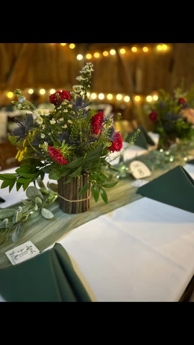 Was a busy weekend of weddings! Congratulations to all the couples who tied the knot this past weekend! Thank you for making us a part of your special day! #hoosiergrovebarn #weddingvenue #weddings #barnvenue