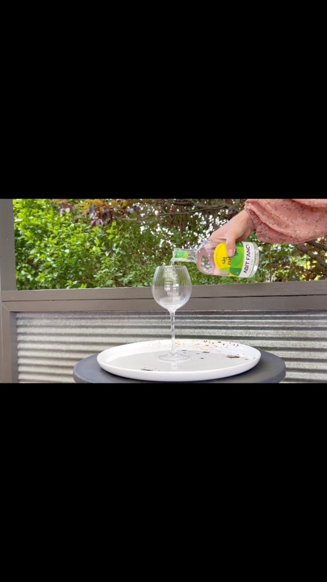 Want to see a magic trick?
Add some pea flower to your signature gin cocktail for an instant purple gin 👌
When the pea flower is added to acidic liquid (alcohol) it turns the liquid blue, once tonic water is also added it turns a vibrant shade of purple
.
#drinkscience #funscience #purplecocktail #bluepeaflower #ginandtonic #abitfancyspirits #australiandistillers #nairne #adelaidehills #craftgin