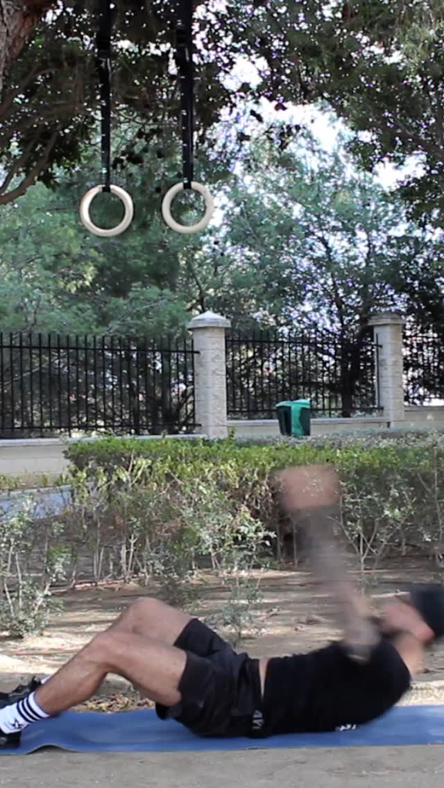 | Sit-Ups | Why do it?
Because core strength is the foundation of all movement — from lifting, twisting, and reaching, to standing tall and staying injury-free.
Muscles worked: Rectus abdominis, obliques, hip flexors
This classic core move strengthens more than just your abs — it builds trunk control, posture, and abs endurance.
✅ Builds foundational core strength and stability
✅ Improves posture and spinal alignment
✅ Enhances functional movement and injury prevention
✅ Supports performance in lifting, running, and daily activities
📍 KEBKO Functional Fitness Personal Training – Amsterdam Noord
🌐 www.kebkokabakibi.com
📩 DM to book your free intake today!
#FunctionalFitness #SitUps #CoreStrength #TrainYourTrunk #StrongFromTheCenter #KebkoFunctionalFitness #PersonalTrainingAmsterdam #CoreControl #StabilityAndStrength #MoveWellLiveWell #TrainSmart #ResilientBody