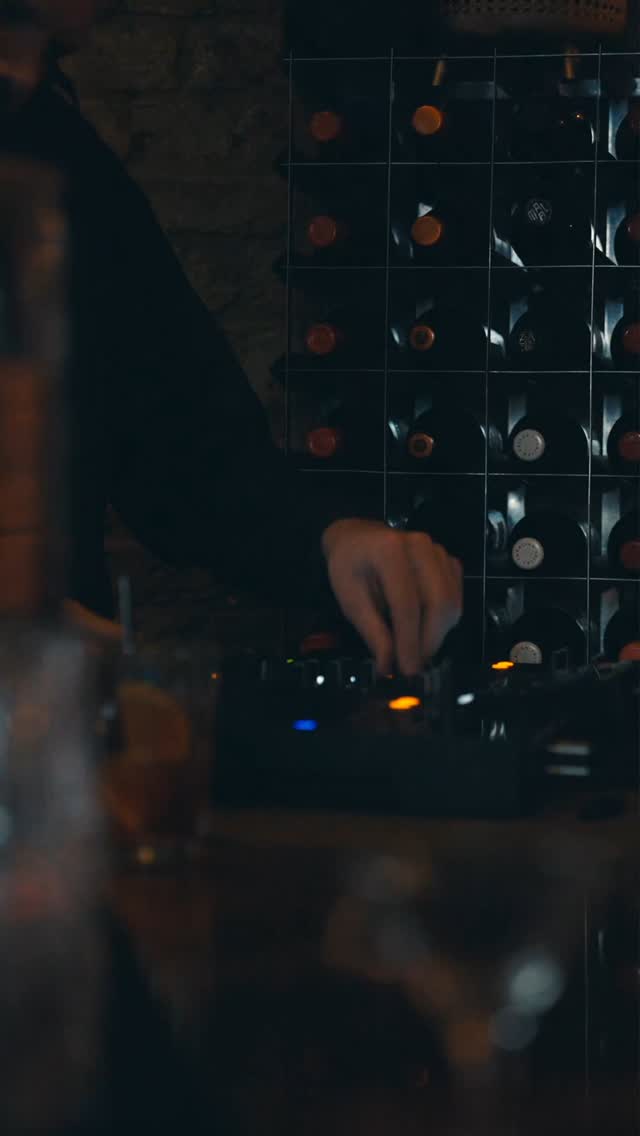 Weekend sorted.
DJs til late. Tonight it's @itsandycaruso. Tomorrow it's @marlssssss.
10pm - 2am.
Swing by, stick around, enjoy yaselves.