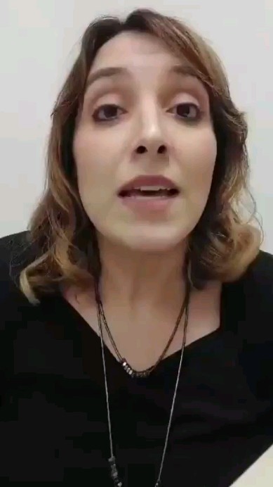 Olá! Tudo bem? 🌻
Apresento a você o curso "Prontuário Psicológico: Do Básico à Escrita Ágil com Inteligência Artificial"! ✍💡
Este curso foi criado para quem quer aprimorar suas habilidades e otimizar a escrita de prontuários com praticidade e precisão.
🔹 Conteúdo:
-Compreensão das legislações e resoluções do CFP;
-Estruturação correta do prontuário e registro documental;
-Preservação do sigilo e segurança dos dados;
-Atividades práticas com feedback;
-Técnicas para uma escrita rápida e eficaz;
-Uso de tecnologia para otimizar o processo de registro;
🔹 Desconto Especial de Lançamento para os primeiros inscritos!
🚀 Use o cupom LANÇAMENTO15 e garanta 15% de desconto!
Garanta sua vaga agora e dê um upgrade na sua prática profissional!
👉 Clique aqui para saber mais e se inscrever:
https://julianafitaroni.hotmart.host/prontuario-psicologico-do-basico-a-escrita-agil-com-inteligencia-artificial-3e5d3528-fe6b-40aa-824c-195326cd2590
Abraços!
Juliana B. Fitaroni
CRP 18/02964