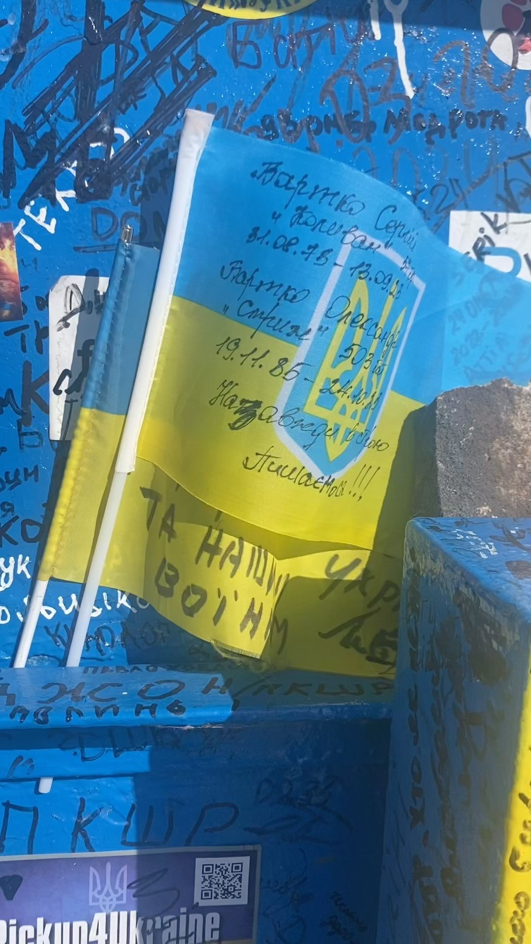 Just Epic Donbas Things 🤷🏼♀️
#ukraine #donbas #donetsk #war #volunteer #flags #blueandyellow #donetsksign #sign #beautiful #epic #epicscene