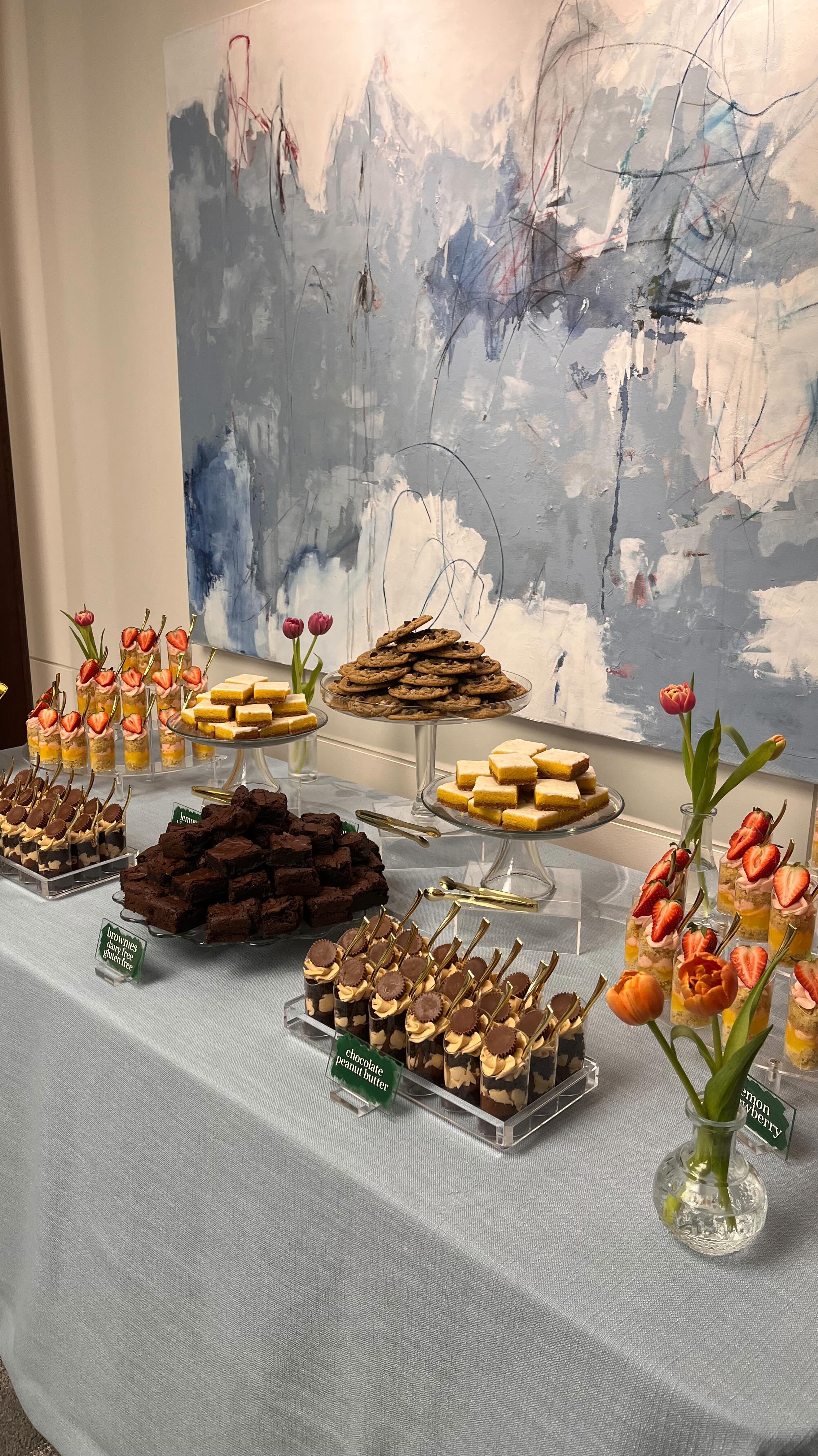 Spring has sprung and so have the celebrations! 🌷 Kicking off with the annual Staff Appreciation Luncheon at Varnum. From chocolate peanut butter shooters, lemon bars, gluten-free/dairy-free brownies, chocolate chip cookies and lemon strawberry shooters, this table had something for everyone! Huge shoutout to @blooms_allthingsflowers for adding that extra touch of beauty to our table. Here’s to appreciating the amazing team. 🫶
#eatgr #foodiegr #grnow #experiencegrandrapids #grandrapidsfoodie #iheartGR #grbaker #bakefromscratch #sweettooth #baking #dessert #grgram #cheatdaysweetsgr #cheatdaysweets #midtowngr #grandrapidseats #grfoodie #grbestbites #grnowfood #grandrapidsfood