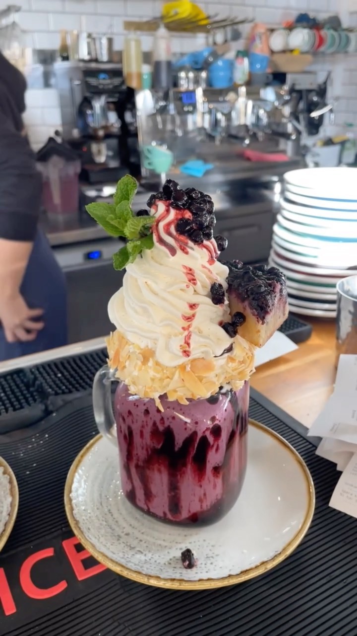 The 3rd person in your tag list is treating you to a delicious brunch ASAP! 🥞☕️🥑 Who’s taking you for brunch this week? ✌️