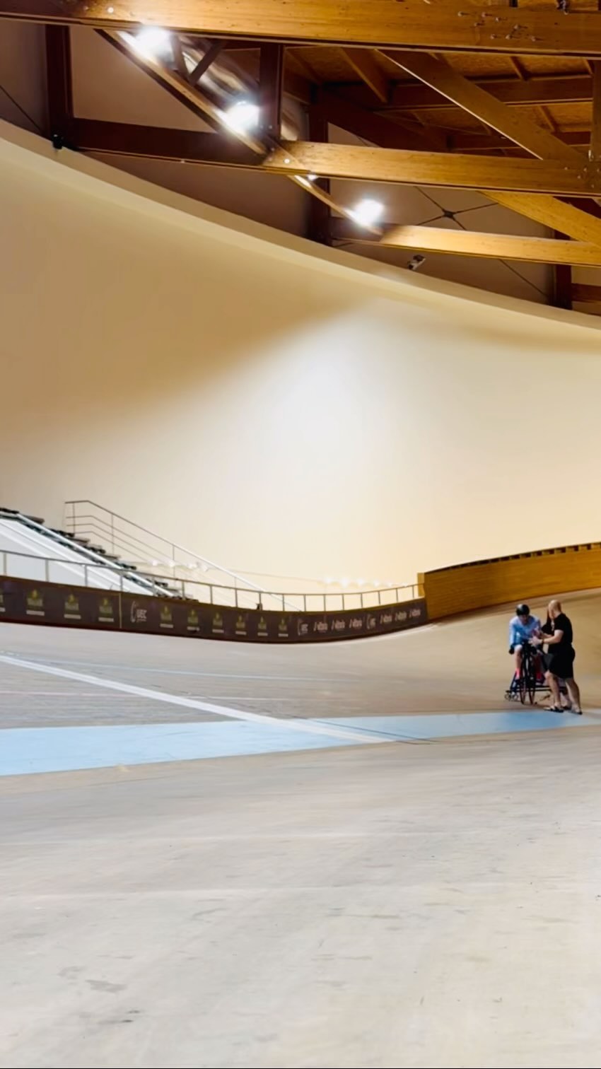 Crushing the velodrome with these #StandingStartStars in Portugal! We’re all feeling improvements already! Thanks Eamo! #TrackCamp #Portugal #GettingFaster 🇵🇹