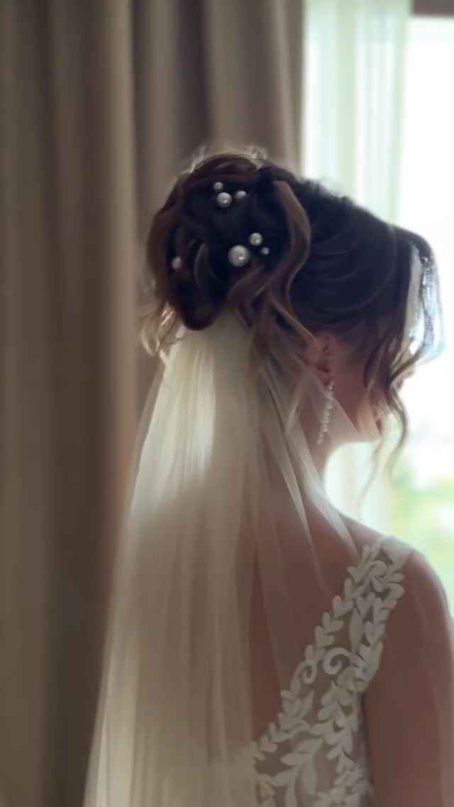 Gorgeous Alyssa ready to get married 🤍
MUAH @bysandymendez
PH & Video @amorcitocorazon
Venue @dreamsplayamujeres
Gown @wilderlybride
Bride @aly.reus
#highupdo #bridalhairandmakeup #updos #destinationwedding #cancunmakeup #cancunhair #playadelcarmenmakeup #tulummakeup #makeuptulum #bridetobe2026 #bridalbook #vallartaweddings #puntamitawedding #weddinginmexico #bysandymendez #hairportfoliobysandymendez