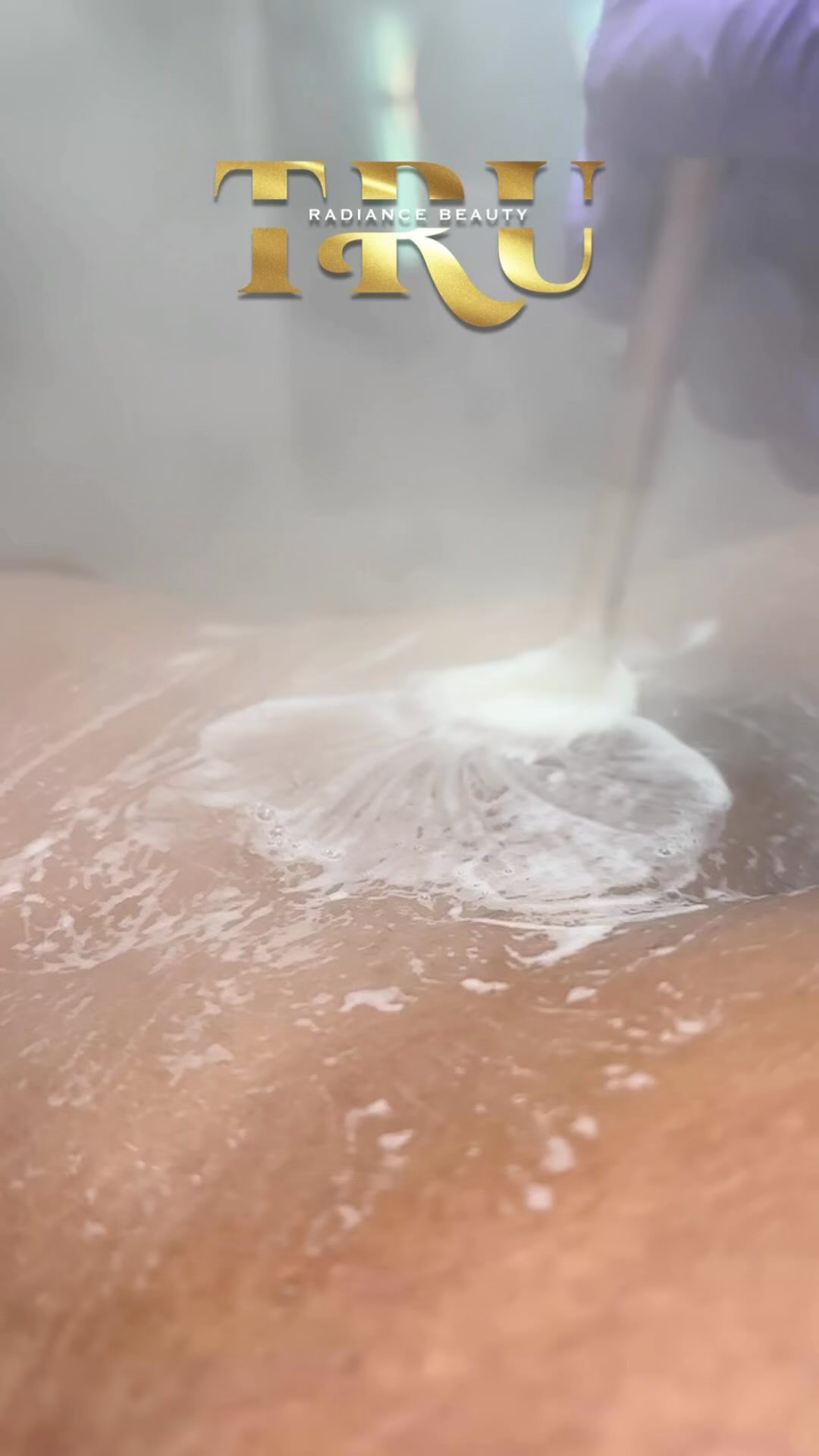 Lawd this word be messing ya up 😂😂😂
It’s called Vajacial. Think of Vagina + Facial = Vajacial
And it’s exactly what it sounds like, a facial on the mons pubis area of the vagina area to help with appearance and imperfections.
Vajacial are great to add after a wax but most beneficial when done atleast 10 days after a wax. Try one next time ! #cincinnatiesthetician #cincinnativajacial #vajacial #vagisil #cincinnatiwaxer #cincinnatiwaxspeacialist #explore #truradiancebeauty