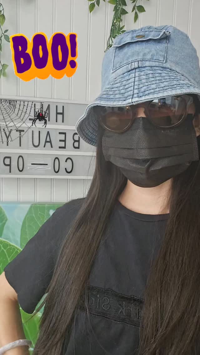 🎃 Happy Halloween from your skincare bestie! 🎃
May your night be full of spooky surprises, sweet treats, and delightful frights. Whether you're carving pumpkins, dressing up, or just enjoying some candy, I hope this Halloween is a real treat for you.
Stay spooky and have a fang-tastic time!
🕸️👻🕸️#happyhalloween