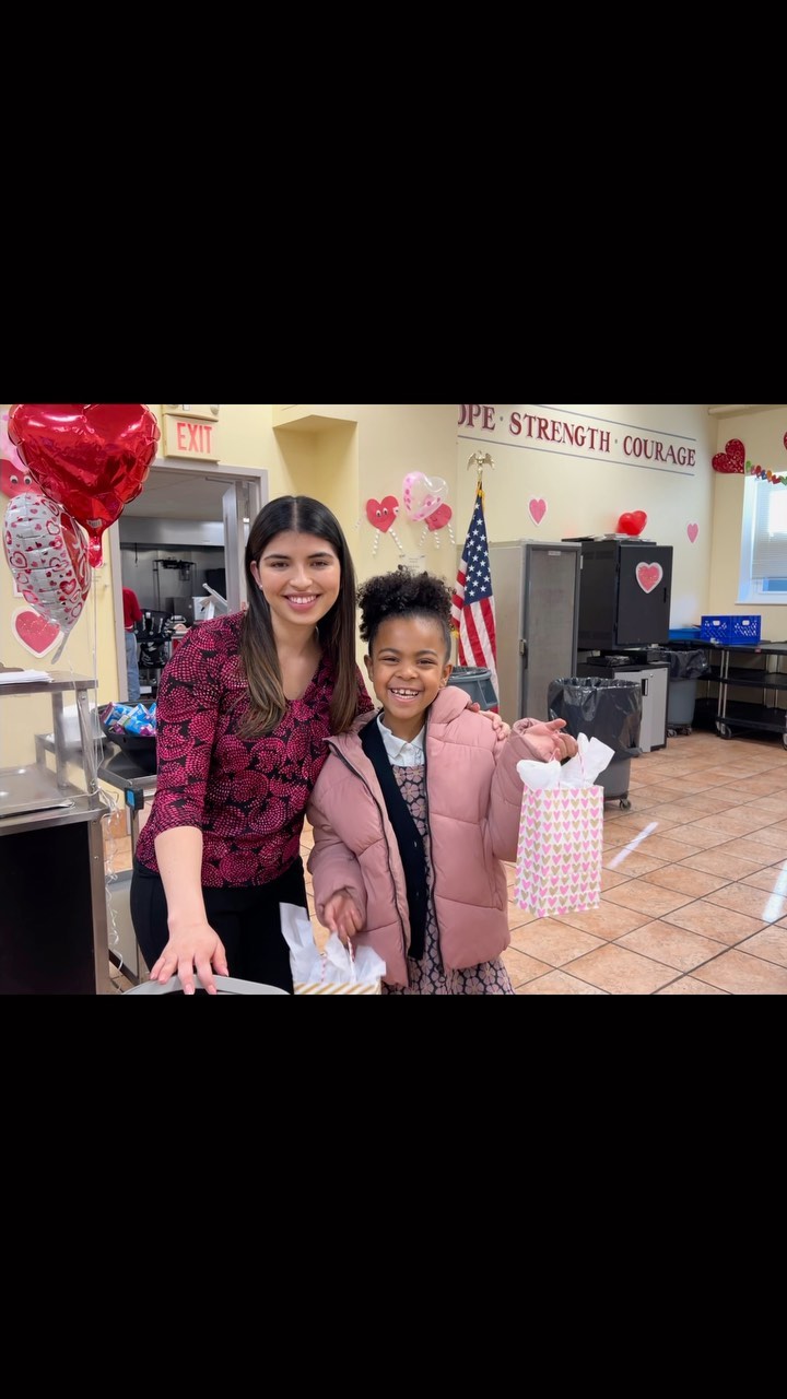 Happy Valentine’s Day! ❤️ This morning before school, I visited @oasispatersonnj to deliver 250 Beautiful Bags 🛍️ to the women it supports! Every Valentine’s Day, Oasis has an amazing luncheon for its clients and for the last two years, Project Beautiful has gifted its women with Beautiful Bags as a special treat! Oasis is such a wonderful place!! It carries out educational and social service programs that help women enter and succeed in the workforce and helps children flourish academically. Oasis also operates a soup kitchen and provides emergency food, clothing, and social support to city residents in need. I love that Oasis is a part of Project Beautiful family! 💜 @rainamariepitts @jnepitts11
