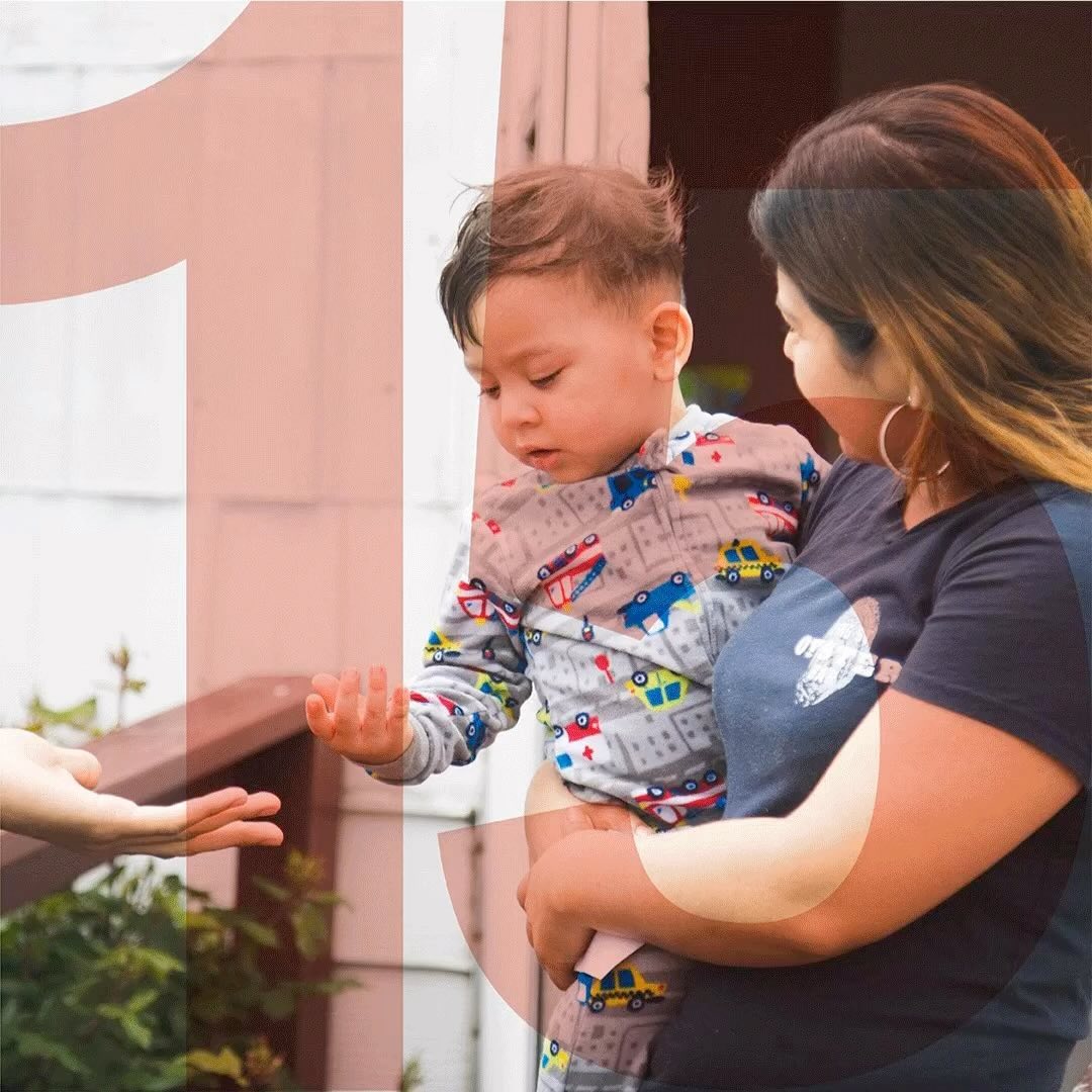 Our goal is to feed 15 familes for Thanksgiving this year, but we need your help. Hit the link in the bio to help make sure no moms go hungry this Thanksgiving by donating today!