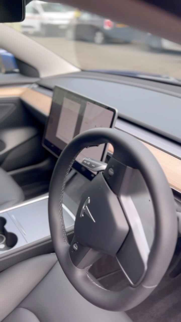 Tesla Model 3 in for our Deep Clean package 🧼🚗
ecossecustoms.com
We are a fully mobile valeting & detailing company based in Linlithgow, West Lothian 📍
Contact our page directly for booking inquiries 📥
#teslamodel3 #valeting #carvaleting #mobilevaleting