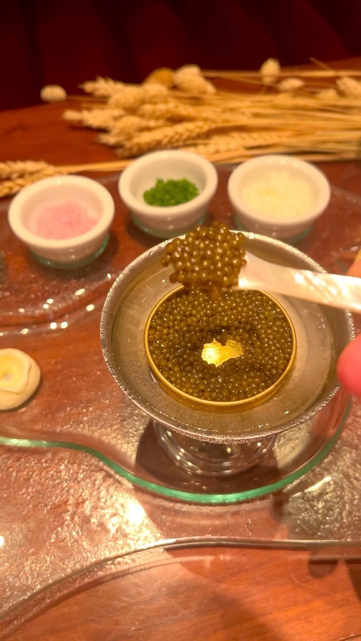 New on menu #caviar #oscetra #delicacy @butcherandstill @_the_savage_chef @abudhabifoodies @abudhabiculinary