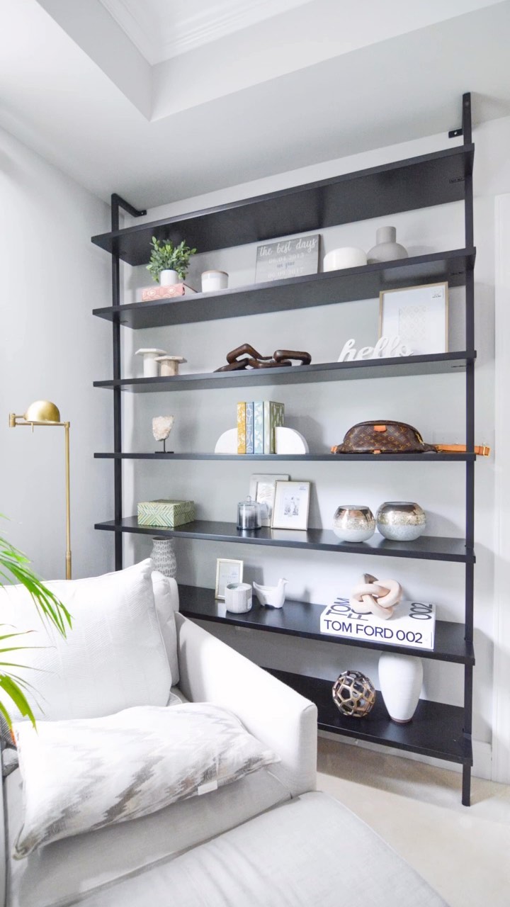 Where to shop for accessories 👇
@cb2
@crateandbarrel
@homesense_us
@homegoods
@barnesandnoble
Other shops I like to purchase accessories from…
World Market
Target
At Home
Pottery Barn
West Elm
#accessorizing #homeaccessories #shelfdesign #shelfstyling #shelfiegoals