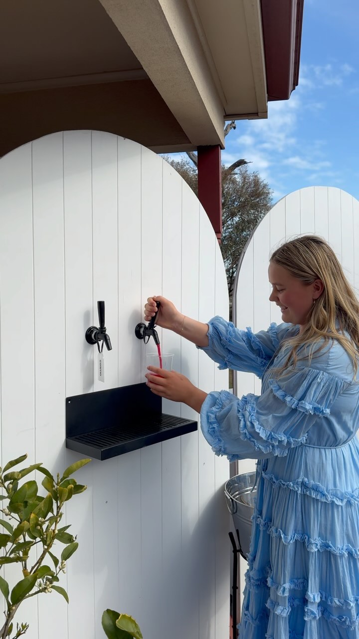 Back to regular programming! Today’s event in Angaston has such beautiful views ⛰️🌳🌞 Happy grand final weekend all!
#adelaidebusiness #mobilebar #adelaidebar #cocktails #mocktails #beerwinespirits #drinks #parties #events #adelaideevents #weddings #engagements #hens #bucks #smallbusiness #familybusiness #southaustralia #adelaideevents #kegbar #adelaideweddings #wearesa #eventssouthaustralia