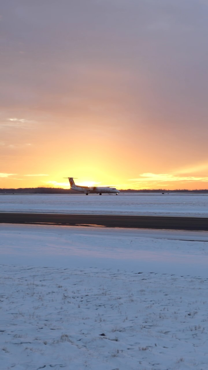 Had a quick little flight with a friend this morning after an absolutely gorgeous sunrise in the drive to the airport!
Hope you are all having a great week!
