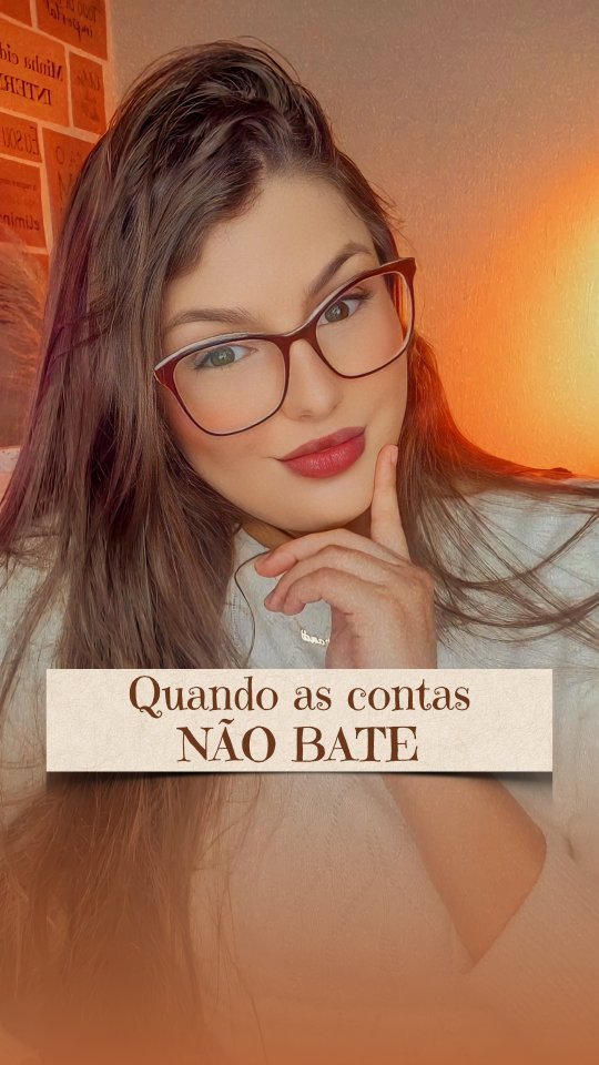 Iniciar um perfil do zero, com poucos seguidores, e conquistar um engajamento autêntico é muito mais digno do que tentar simular resultados falsos descaradamente.
Infelizmente, há muitas pessoas que não pensam dessa forma e pegam o caminho mais curto e errado.
E eu vou te falar, uma vez que o seu perfil fica "fantasma" dificilmente você irá conseguir fazer com que ele voltar ao normal.
#dljulianafortuna #socialmediamarketing #gestaodemidiasocial #homeoffice #mktdeconteudo