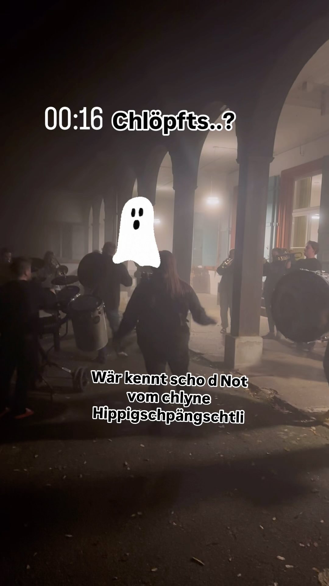 Mit ere Chli-Formation am 00:00 foht die 5. Jahresziit doch guet ah 🥳🥰 #fasnacht #gugge