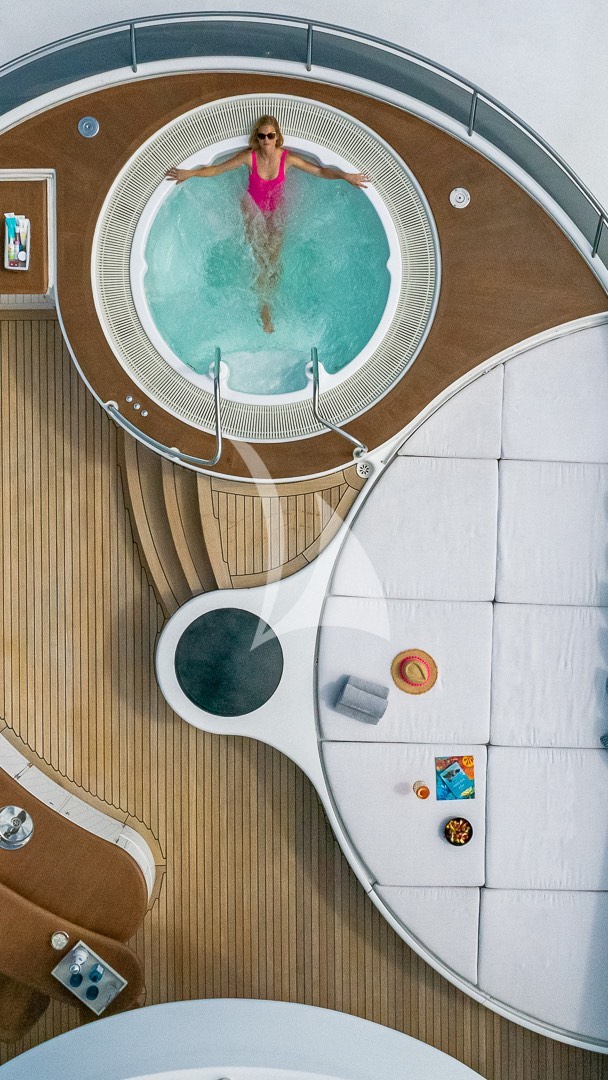 MY REVERIE 50.29m/165’ Feadship featuring gorgeously designed interior by Adam Voorhees. This yacht has an upscale spa like feel with modern warm notes intwined throughout. She has a stellar reputation for service onboard & is equipped with a plethora of the latest toys for water sport enthusiasts.
🌎📍Available this Summer in France & Italy
6 Staterooms | Sleeps 12 guests | Serviced by 12 crew
Summer 2024 High Rate: €280,000 per week
Summer 2024 Low Rate: €255,000 per week
📧 ashleynicole@worldwideboat.com to charter this yacht or view your options