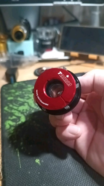 The new #silenthub Shoguns are here! as well as the silent freehub kits for your existing Shoguns!
Same feel as the traditional Shogun with all the silence and no torque/weight rating, with hubs weighing as light as 305g!
Also featuring the Floating Engagement Index (FEI) set at 5.5 deg of freedom for every engagement for pedal kickback relief!
.
.
.
#patentpending #globally 💯 🚲🚲🚲 #canadian #bigbearings #quality #assembledhere #handbuiltwheels #wheelsets #engineered #proprietarydesign #performance #wheels #boost #premiumalloy #tubeless #tubelesswheels #tairinwheels #enduro #mtb #enduromtb #yvr #604 #hub #wheelbuilding #bike #bikelife #vancouverbc