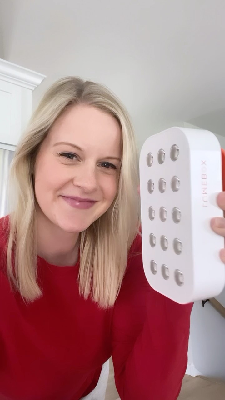 @lumeboxpro is celebrating their birthday and sharing the love with a HUGE sale! Use the link in my bio for $300 off your very own Lumebox ❤️ May 4th-7th and THEY WILL SELL OUT! This would make a top notch Mother’s Day Gift too!
Red Light (RLT) and Near Infrared Light (NIR) can be an integral tool in your healing journey. There are over 2000+ studies on Photobiomodulation Therapy with benefits including:
+ increase mitochondria function and ATP (cellular energy)
+ optimize healing and detoxification
+ stimulate fibroblasts (cells that make collagen)
+ reduce acne, scars, and fine lines
+ improve mood
+ increase blood flow
+ reduce inflammation
+ support wound and injury healing
+ help with muscle soreness and recovery in athletes
+ and more!
Why choose Lumebox?
+ leading portable RLT/NIR device on the market
+ covers more surface area (face and neck simultaneously) allowing you to treat a larger surface area each time
+ FDA registered
+ rigorous third party testing
+ each bulb offers both red (660nm) and NIR (850nm)
+ Low EMF