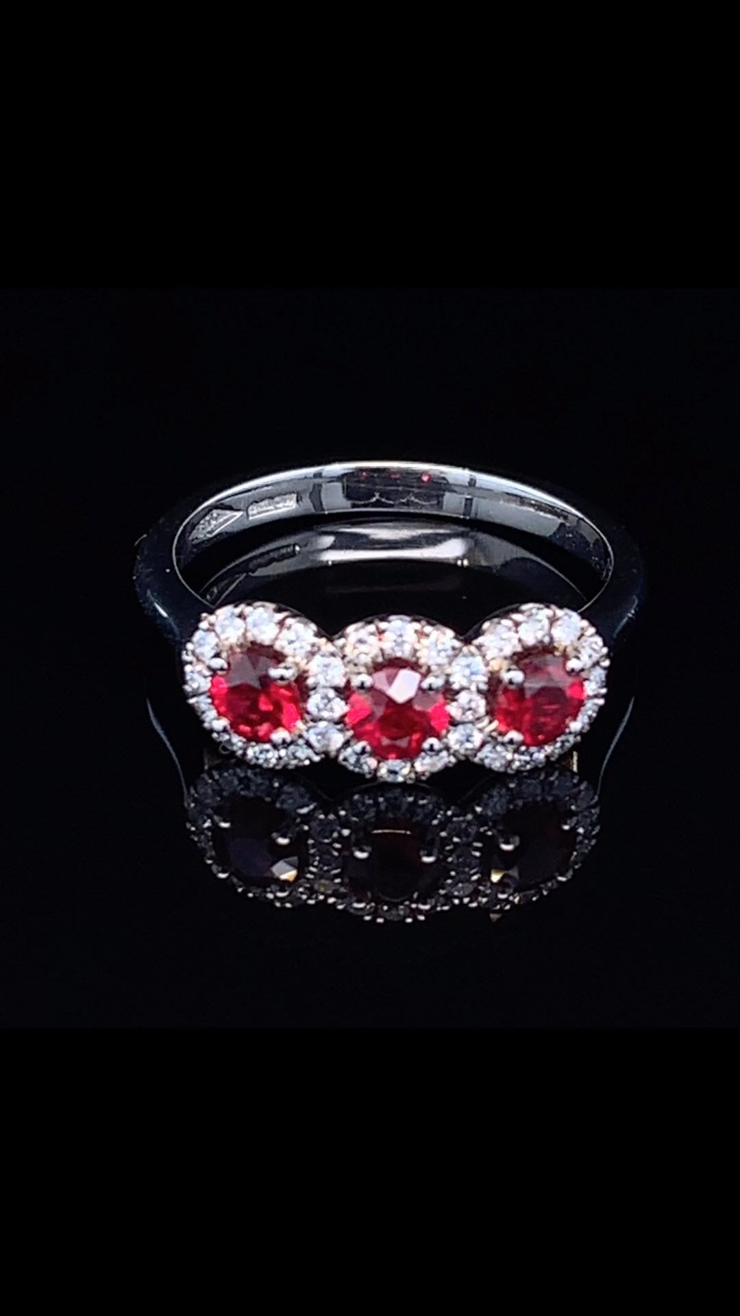 Day 23 of our Advent Calendar of Jewellery & Gems brings us this very festive ruby and diamond halo trilogy ring.
The red of the rubies is so vivid - they reminds us of Santa’s outfit. With the diamonds being the white fur trim!!
While the ring is very festive, it would also be perfect for an alternative engagement ring, as we have made it to be worn or stacked beside a wedding band.
To view this you better be quick as we close today at 2pm and reopen on Thursday 4th January at 9am.
DM is call us on 0141 248 3037.
#mundieandson #ruby #rubyring #rubyanddiamondring #halo #haloring #trilogyring #halotrilogy #platinum #glasgow #glasgowjeweller #engagement #engagementring #engagementrings #proposal #christmas