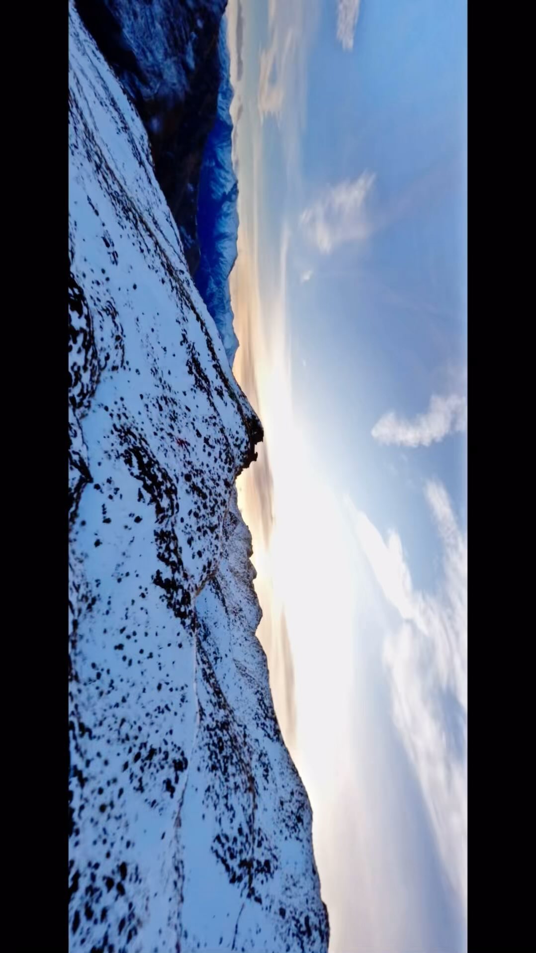 Fpv shots from Queenstown part 2. Such a beautiful place! You’re not even allowed to film at the most beautiful places so these are like the ugly places. 😅 #fpv #queenstown #drone #kiwiquads