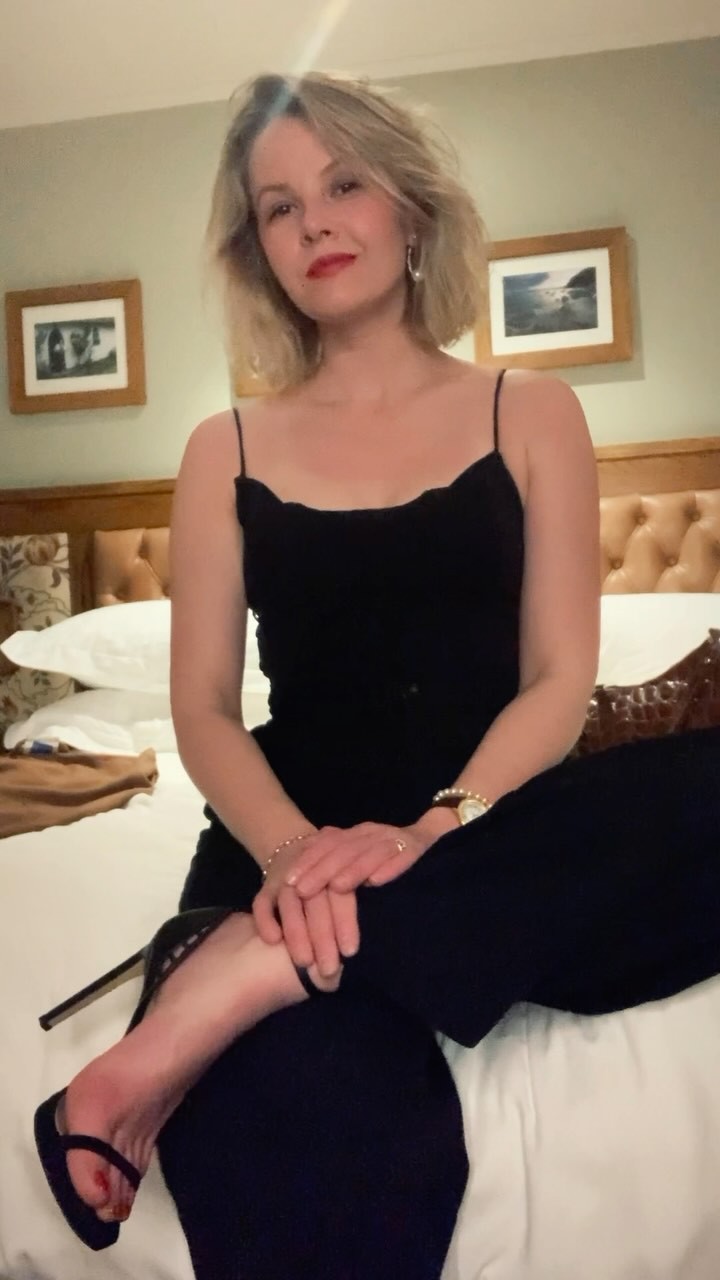 I had a great time. No need to say anything else 💃🥰
@galgormresort
#mesinaphoto #northernirelandphotographer #northernireland #galgorm #birthdayfun