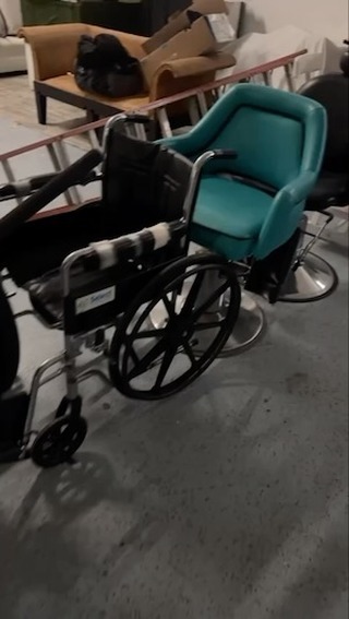 🇺🇸 This month, the Guiribitey Family Foundation is on a mission to collect donations for hospitals and community centers in the Dominican Republic affected by Hurricane Beryl’s rains. Taty Guiribitey @la_mamilover and @camilaguiribitey are leading efforts to provide much-needed supplies and support to these communities. Join us in making a difference and helping those in need. 🌟❤️ #GFF #GuiribiteyFamilyFoundation #HurricaneRelief #CommunitySupport #DominicanRepublic
@mas_organization , @yosoytoneco
🇪🇸 Este mes, la Fundación Familia Guiribitey está en una misión para recoger donaciones para hospitales y centros comunitarios en la República Dominicana afectados por las lluvias del huracán Beryl. Taty Guiribitey @la_mamilover y @camilaguiribitey están liderando los esfuerzos para proporcionar suministros y apoyo a estas comunidades. Únete a nosotros para marcar la diferencia y ayudar a los necesitados. 🌟❤️ #GFF #GuiribiteyFamilyFoundation #AyudaHuracán #ApoyoComunitario #republicadominicana @mas_organization , @yosoytoneco