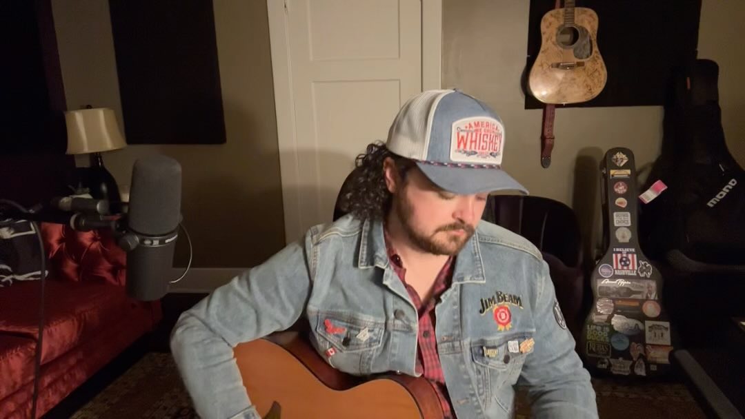 This is the song my beautiful Wife @kmdid21 walked down the isle to at our wedding in November (per her request)💍👩🏻🦰❤️
It’s new & unreleased but since it’s Valentines Day & I just spent the last week in the Bahamas playing the @hopetownsongwritersfestival w/ my friends who co-wrote this song with me (@philliplammonds & @michaelfarren ) that it would be a perfect song to play for y’all today. More on the Bahamas trip soon 🌊🌴🎸🇧🇸
•
COMMENT to let me know if y’all wanna hear the rest of it!🎸 Hope this makes y’all think of someone you love ❤️
OH and happy #Wynnsday ☘️ #mywholelife
•
•
•
•
•
#love #valentines #valentinesday #wedding #weddingsong #married #husband #wife #singer #vocals #singersongwriter #songwriter #guitar #acoustic #fyp #explore #country #countrymusic #travel #bahamas #soul #soulmusic #nashville #original #orginalmusic #chrisstapleton #music