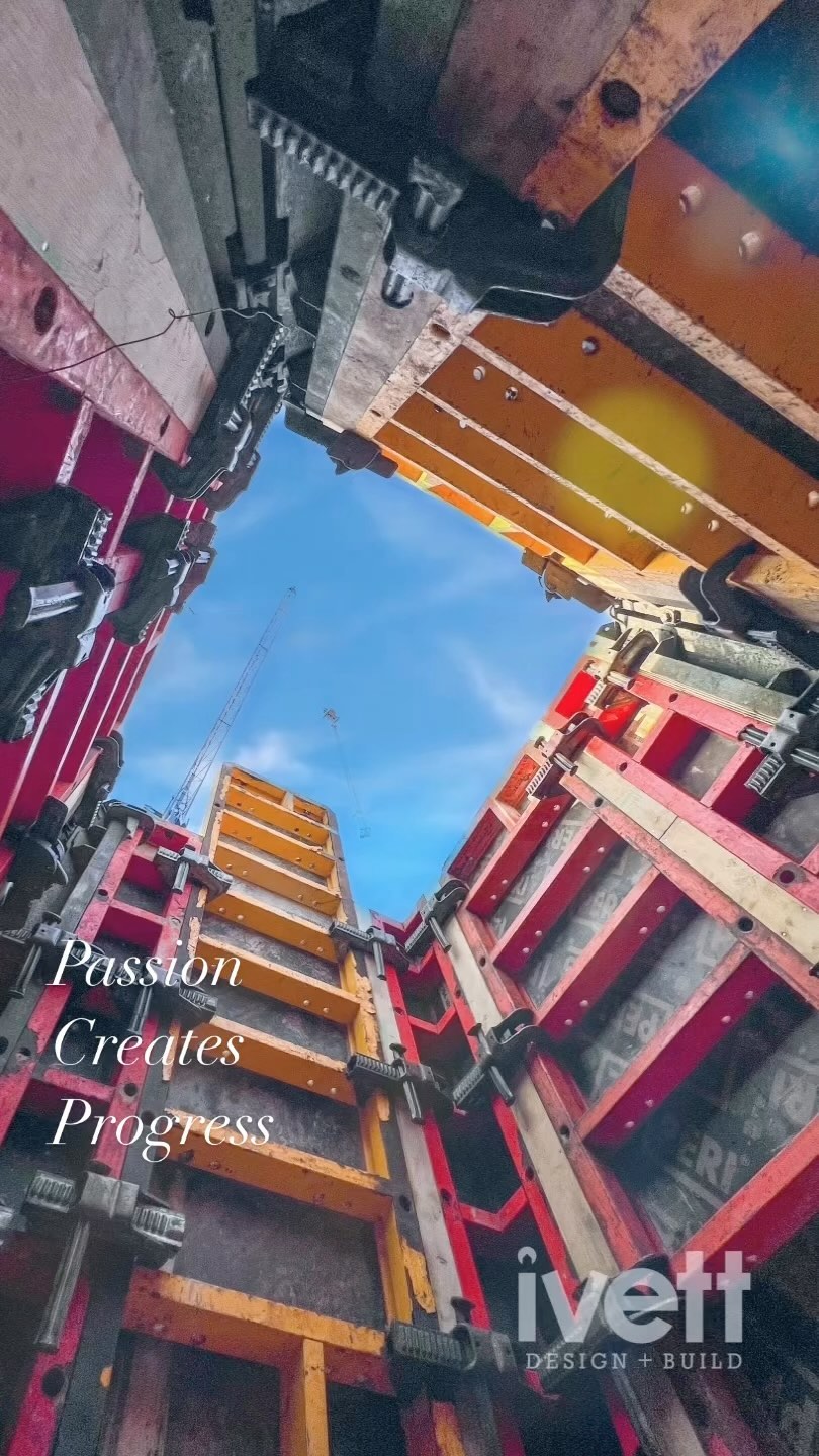There’s a lot of passion on our sites!Hence why we progress at such a rapid rate!!!! 🙌🏼👷🏽🏗👌🏼
.
.
.
#demolition #demolife #piling #pilingrig #groundworks #construction #excavator #digger #concrete #civilengineering #planthire #builders #heavyequipment #drainage #building #earthmoving #excavation #constructionworker #constructionlife #diggers #dailyconstruction #excavators #earthworks #craneoperator