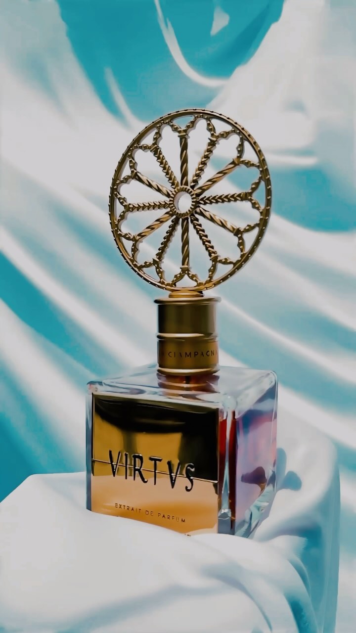 In medio stat virtus. Virtue lies in the middle.
Virtus is a praise of unstable balance and the constant search for the right medium between strength and levity.
Discover the Virtus Collection at angelaciampagna.com
#angelaciampagna #altaprofumeria #artigianale #virtus #virtuscollection #fup #reels