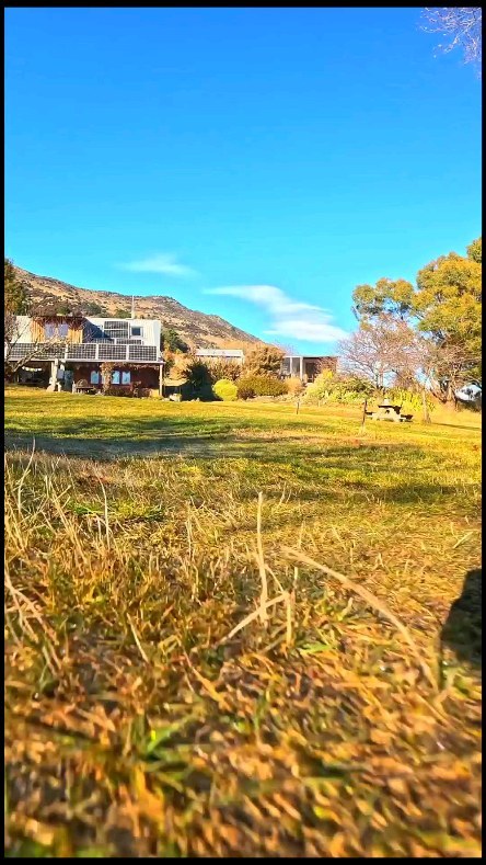 It's a beautiful at Mountain Spirit, NZ,
Video credit: Dexter Richards
@purenewzealand #newzealand #wanaka #lovewanaka @wanaka #mountainspirit #meditation #retreats #yinyoga #experientialeducation