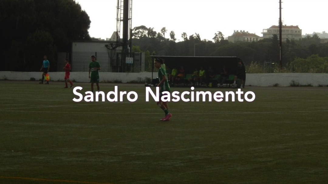 Sandro, 18 anos, a jogar pelos Sub19 e pelos Seniores. Força, Sandro!
@rootz.31 #olivais