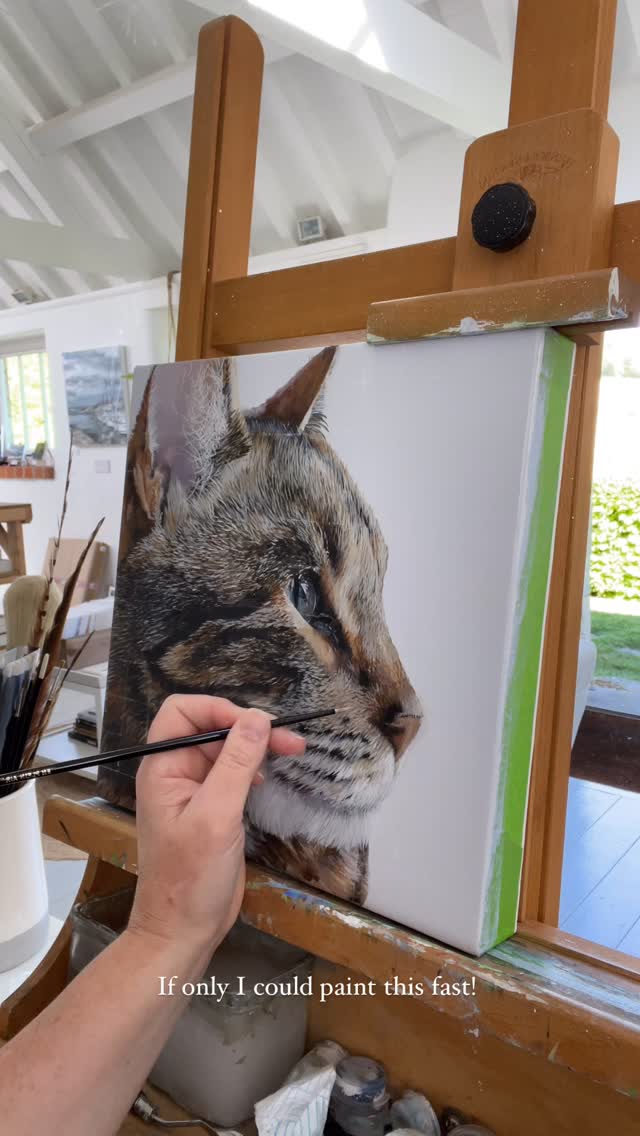 It’s not often I record the painting process.
This was obviously one of the final layers as the nearer completion the smaller the brush.
This is for sale.
‘Nala’ 30 cm x 30 cm Framed Acrylic painting on Box board canvas.
DM me for more information.
Paints @goldenpaints
Canvas @acf_artistcanvas
Paintbrushes @rosemarybrushes
#acfcanvas #rosemaryandco #cotswoldartist #wiltshireartist #acrylicpainting #studiodays #catportrait #bengalcatsofinstagram