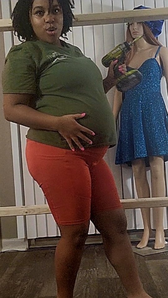 I built my own tufting frame while pregnant!
Sew Pashionable has it's own YouTube channel now! This is it's first video! Watch and be entertained!
-
- Link to Youtube channel in bio
-
- #tufting #tuftingframe #tuftinggun #tuftingdesign #tuftedrugs #woodworking #pregnant #pregnantbelly #pregnancy #youtube #youtubevideos #youtuber #sewing #sewingbusiness #sew #explorepage✨ #explorepage #explore #rug #rugmaking