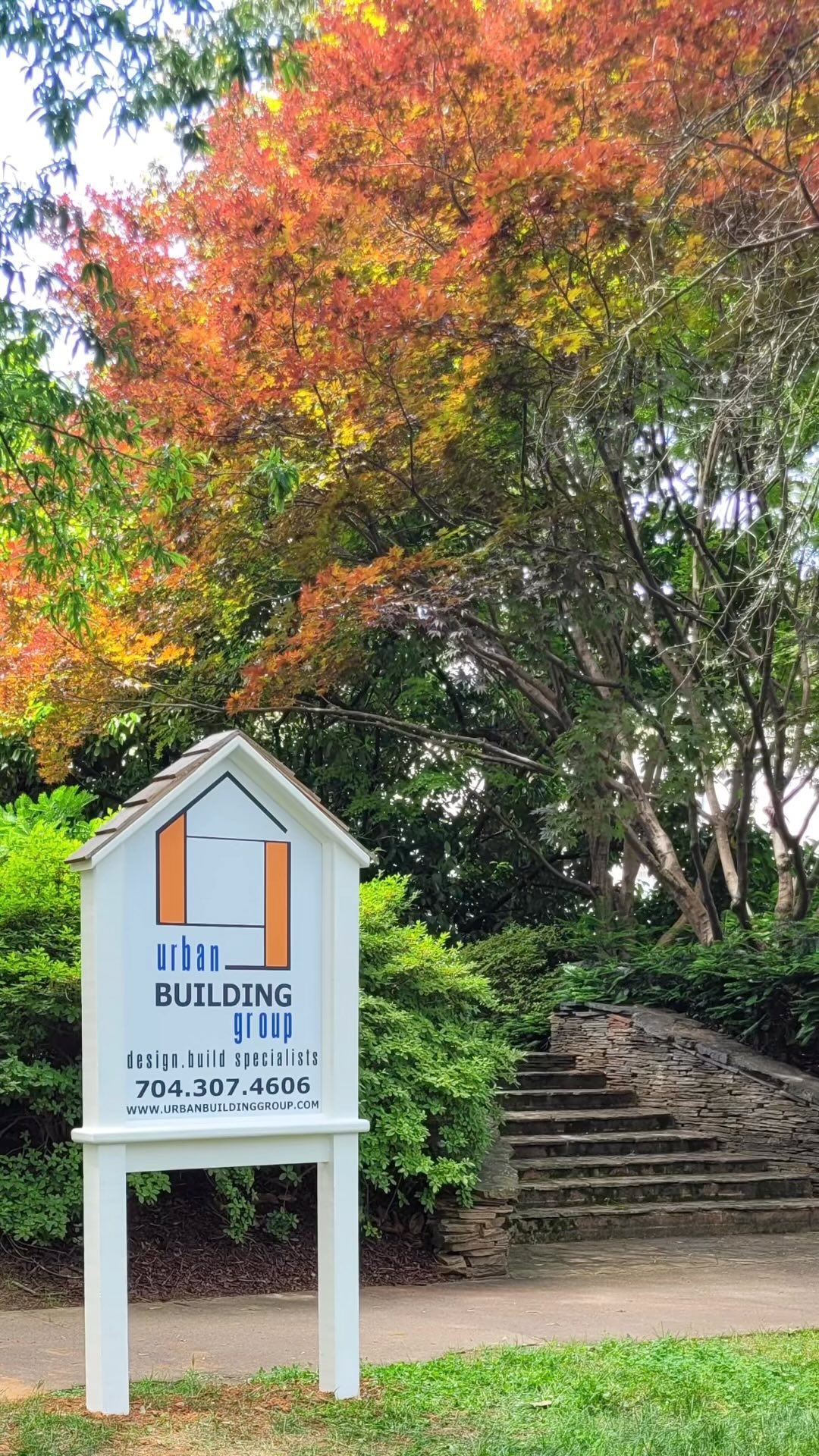 Another Amazing Kitchen Transformation!
#kitchensofinstagram #kitchenrenovation #kitchendesign #kitcheninspiration #kitchenideas #kitchenremodel #kitchengoals #dreamkitchen #renovations #urbanbuildinggroup #ubgcharlotte #followme #remodel #changeisgood #customkitchendesign #customkitchen